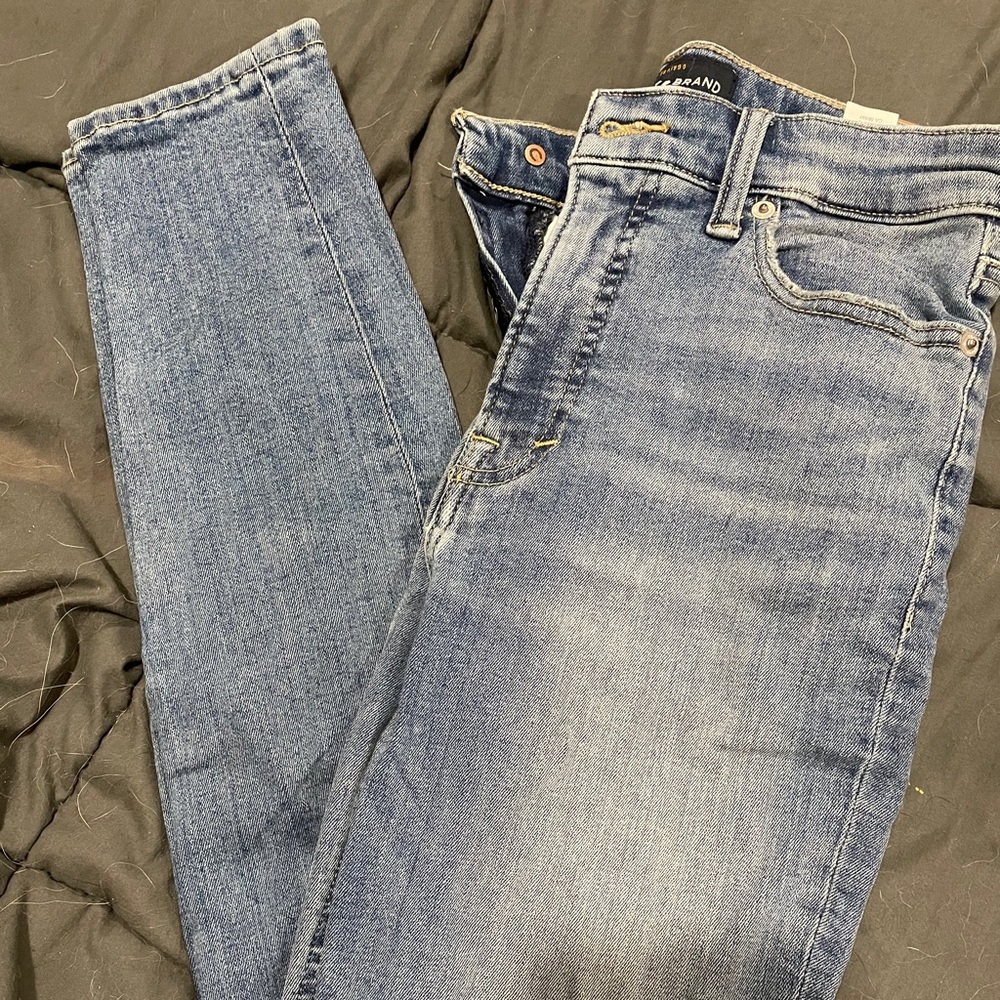 LUCKY SKINNY JEANS